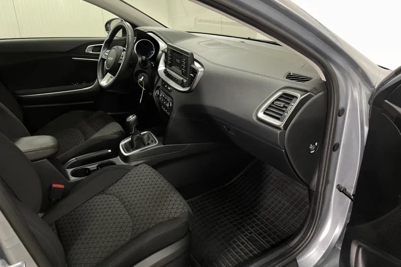 Kia Ceed din 2022 cu 49.473 km - oferta KIA226461 - foto 9