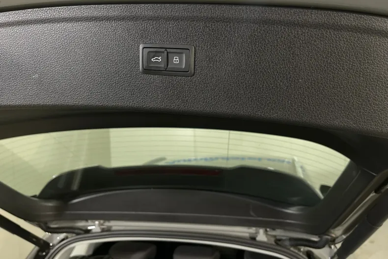 Audi Q5 din 2021 cu 71.670 km - oferta AUD226462 - foto 25