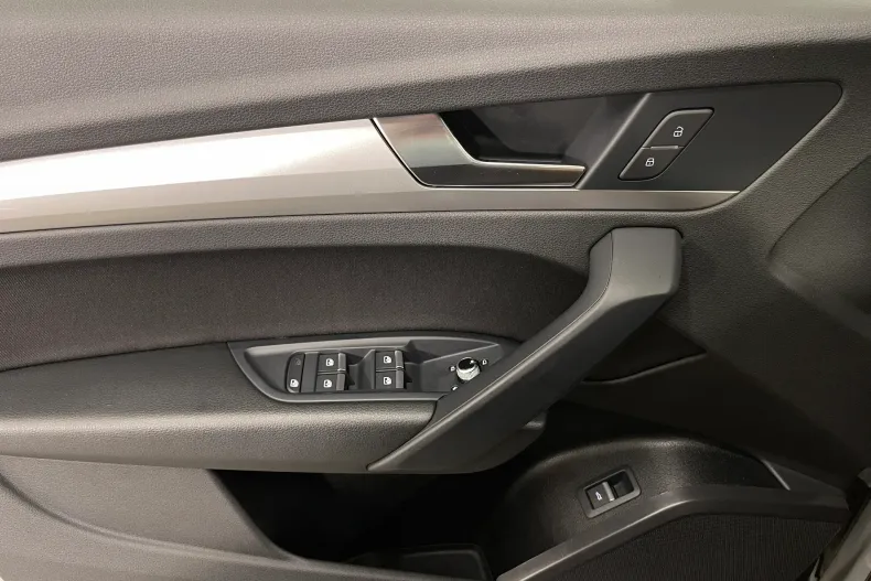 Audi Q5 din 2021 cu 71.670 km - oferta AUD226462 - foto 27
