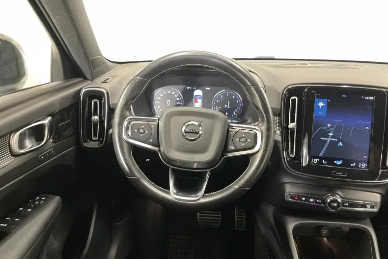 Volvo XC40 din 2020 cu 155.296 km - oferta VOL226463 - foto 6