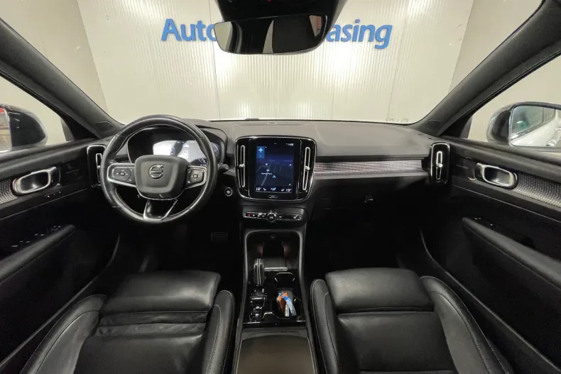 Volvo XC40 din 2020 cu 155.296 km - oferta VOL226463 - foto 7