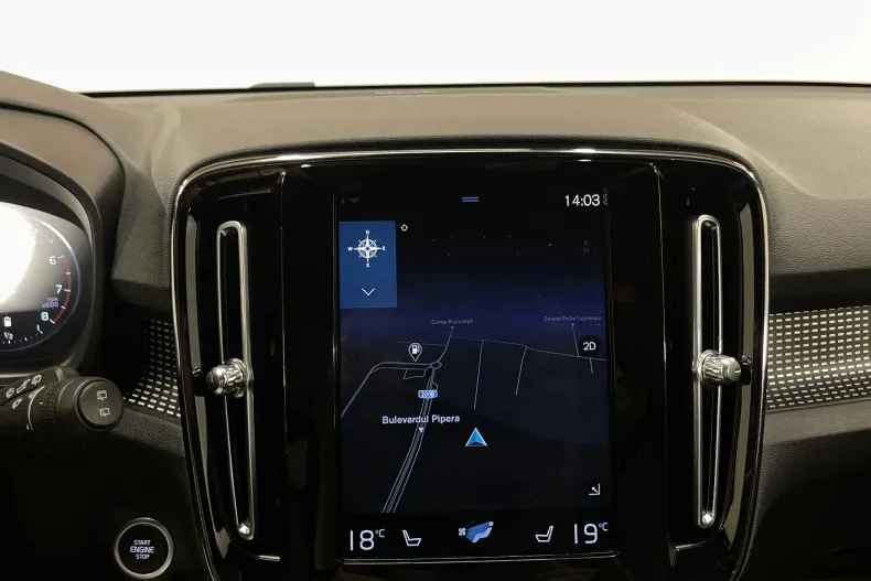 Volvo XC40 din 2020 cu 155.296 km - oferta VOL226463 - foto 14