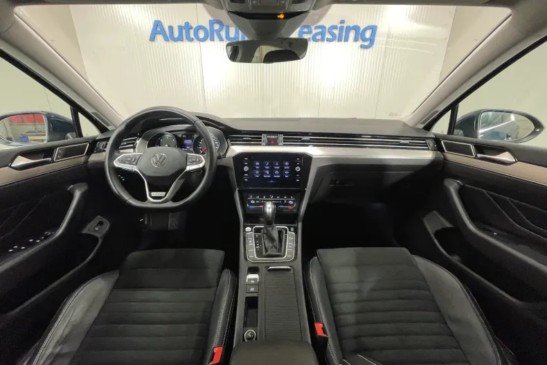 Volkswagen Passat din 2022 cu 175.384 km - oferta VOL226464 - foto 7