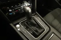 Volkswagen Passat din 2022 cu 175.384 km - oferta VOL226464 - foto 24