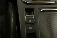 Volkswagen Passat din 2022 cu 175.384 km - oferta VOL226464 - foto 25