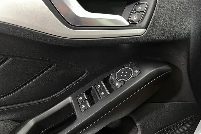 Ford Focus din 2021 cu 155.409 km - oferta FOR226467 - foto 18