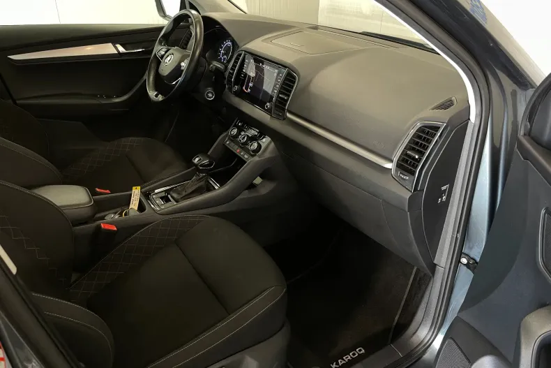 Skoda Karoq din 2021 cu 102.531 km - oferta SKO226473 - foto 9