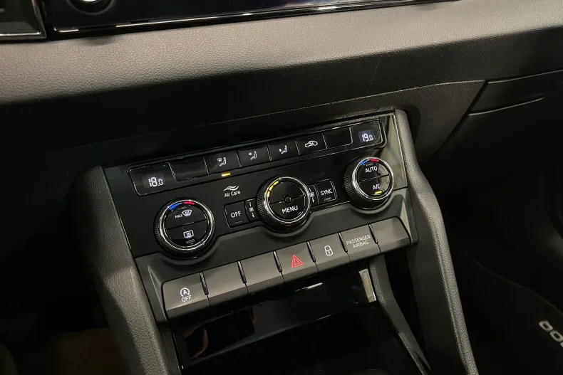 Skoda Karoq din 2021 cu 102.531 km - oferta SKO226473 - foto 19