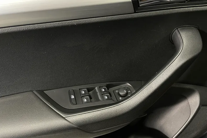 Skoda Karoq din 2021 cu 102.531 km - oferta SKO226473 - foto 20