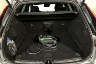 Volvo XC60 din 2021 cu 102.890 km - oferta VOL226474 - foto 13