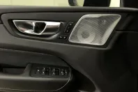 Volvo XC60 din 2021 cu 102.890 km - oferta VOL226474 - foto 26