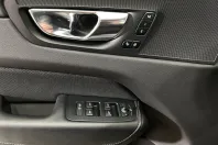 Volvo XC60 din 2022 cu 44.621 km - oferta VOL226475 - foto 24