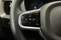 Volvo XC60 din 2022 cu 44.621 km - oferta VOL226475 - foto 25
