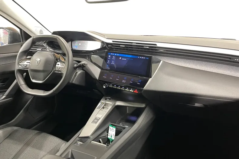 Peugeot 308 din 2023 cu 119.901 km - oferta PEU226480 - foto 8