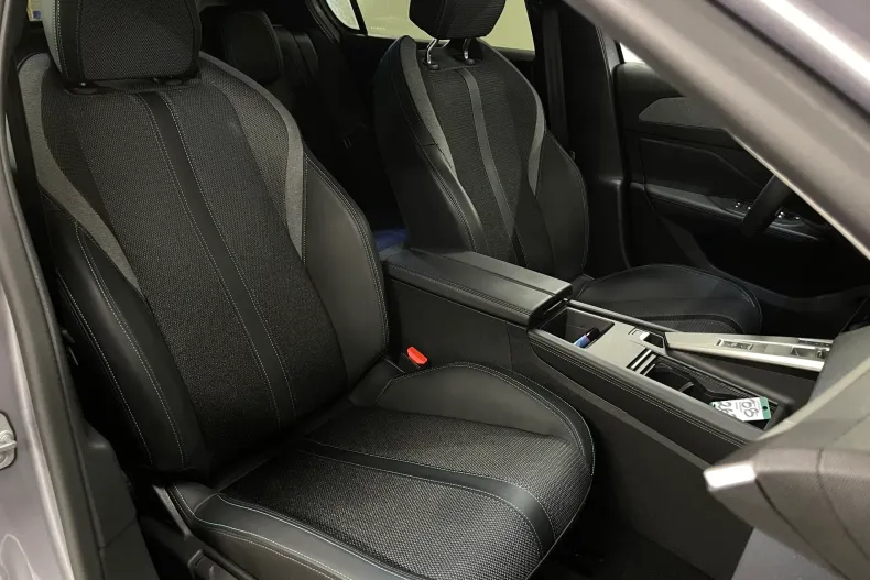 Peugeot 308 din 2023 cu 119.901 km - oferta PEU226480 - foto 10