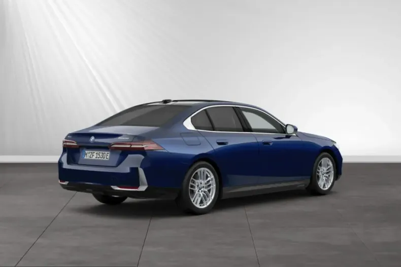 BMW 550 (Seria 5) din 2025 cu 18.900 km - oferta BMW226499 - foto 2