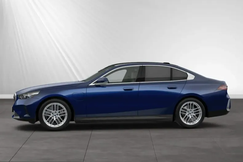 BMW 550 (Seria 5) din 2025 cu 18.900 km - oferta BMW226499 - foto 7