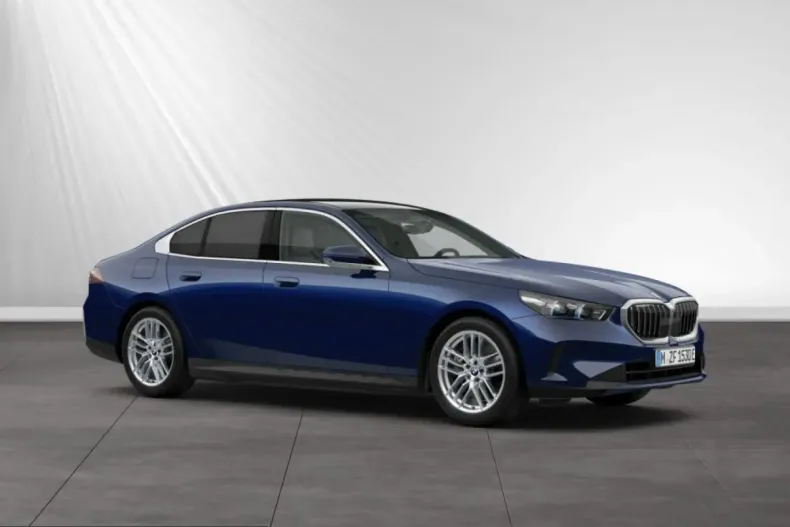 BMW 550 (Seria 5) din 2025 cu 18.900 km - oferta BMW226499 - foto 12