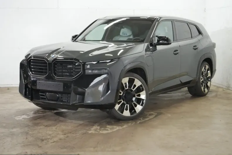 BMW XM (Seria X) din 2025 cu 7.100 km - oferta BMW226509 - foto 1