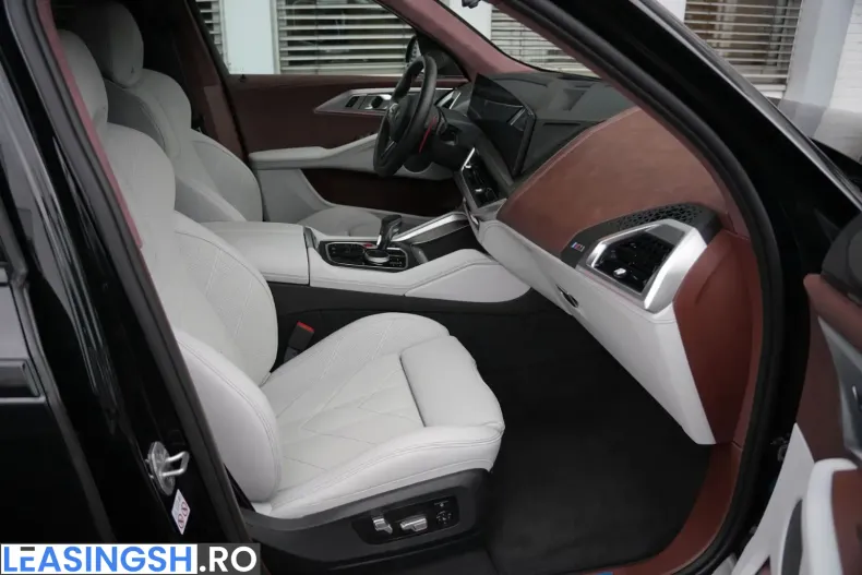 BMW XM (Seria X) din 2023 cu 6.450 km - oferta BMW226512 - foto 2