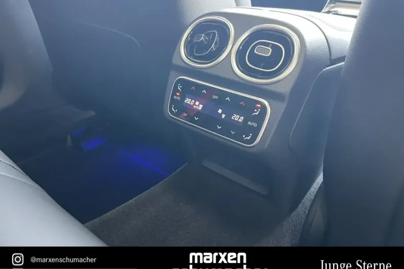Mercedes-Benz C 43 AMG (Clasa C) din 2024 cu 13.220 km - oferta MER226513 - foto 19