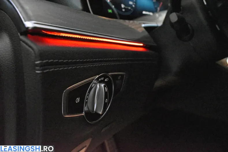 Mercedes-Benz GT (Clasa AMG) din 2022 cu 15.000 km - oferta MER226528 - foto 34