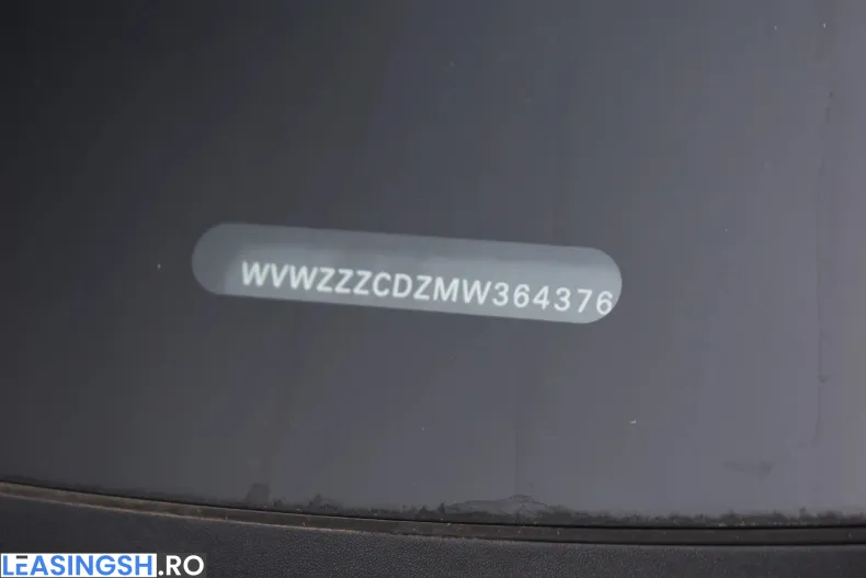Volkswagen Golf din 2021 cu 42.095 km - oferta VOL226547 - foto 22