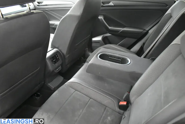 Volkswagen T-Roc din 2023 cu 99.829 km - oferta VOL226553 - foto 17