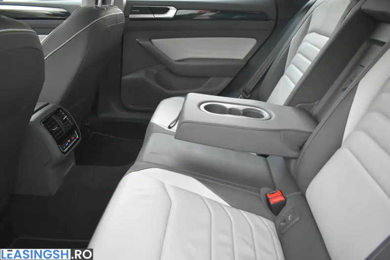 Volkswagen Arteon din 2021 cu 104.034 km - oferta VOL226554 - foto 21