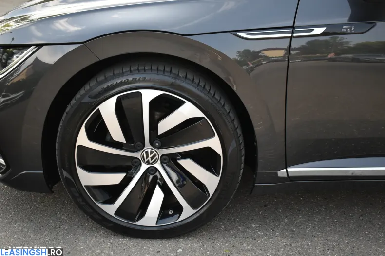 Volkswagen Arteon din 2022 cu 102.727 km - oferta VOL226558 - foto 16