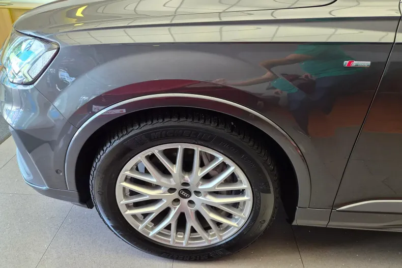 Audi Q7 din 2021 cu 94.900 km - oferta AUD226559 - foto 8