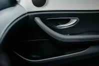Mercedes-Benz E (Clasa E) din 2020 cu 123.990 km - oferta MER226563 - foto 16