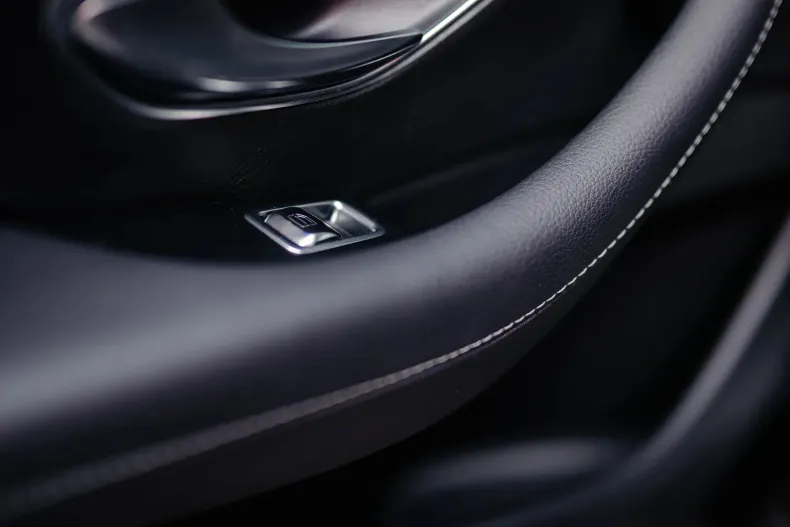 Mercedes-Benz E (Clasa E) din 2020 cu 123.990 km - oferta MER226563 - foto 37