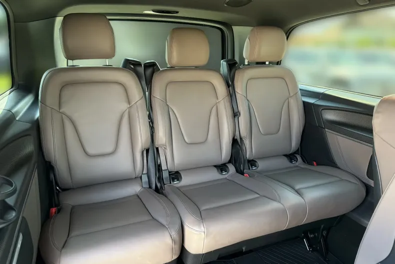 Mercedes-Benz V (Clasa V) din 2023 cu 27.000 km - oferta MER226574 - foto 18
