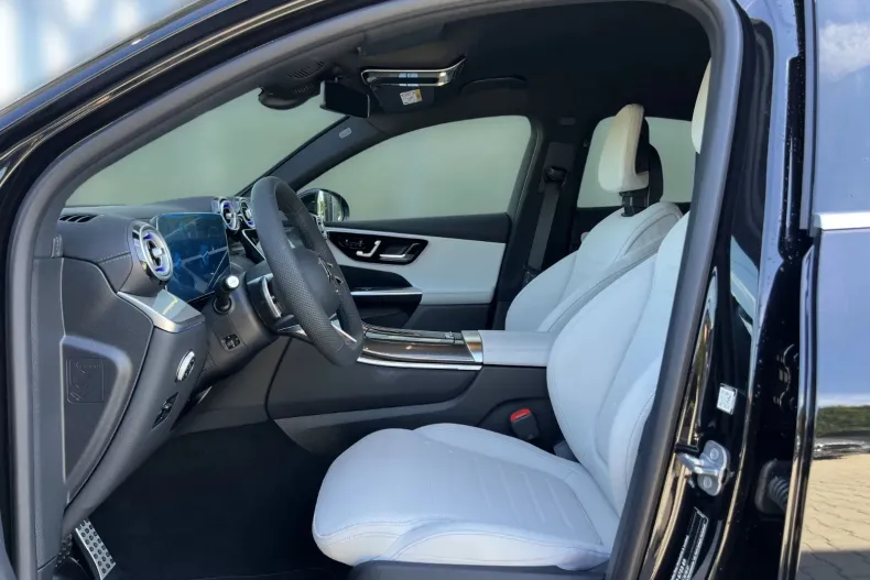 Mercedes-Benz GLC (Clasa GLC) din 2026 cu 10 km - oferta MER226577 - foto 12
