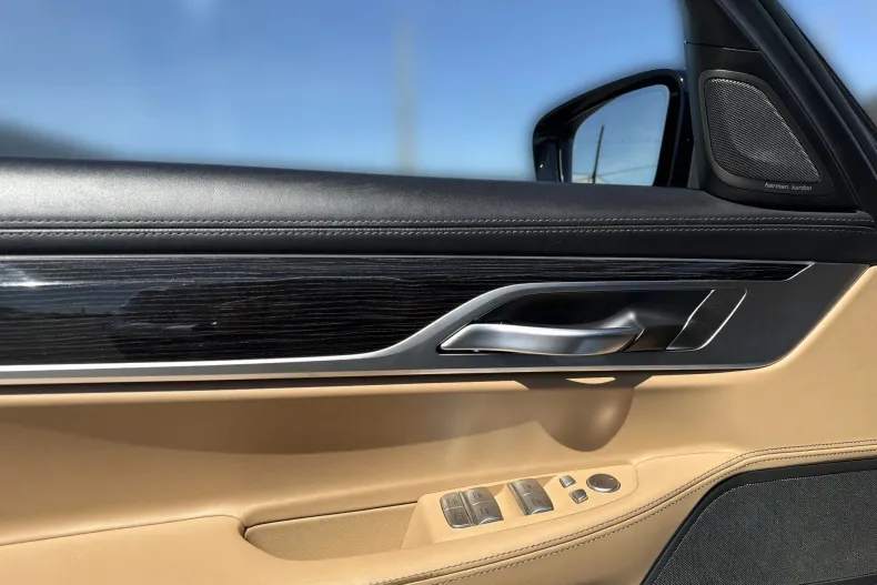 BMW 740Li (Seria 7) din 2020 cu 103.000 km - oferta BMW226582 - foto 19