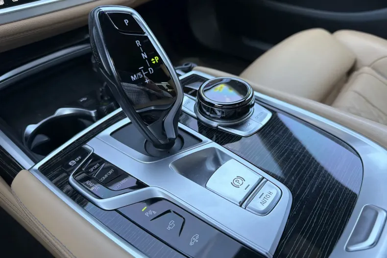 BMW 740Li (Seria 7) din 2020 cu 103.000 km - oferta BMW226582 - foto 22