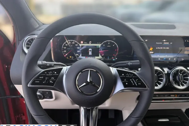 Mercedes-Benz GLA (Clasa GLA) din 2025 cu 3.500 km - oferta MER226586 - foto 10