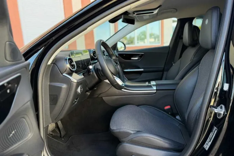 Mercedes-Benz C 220 (Clasa C) din 2022 cu 112.000 km - oferta MER226590 - foto 14