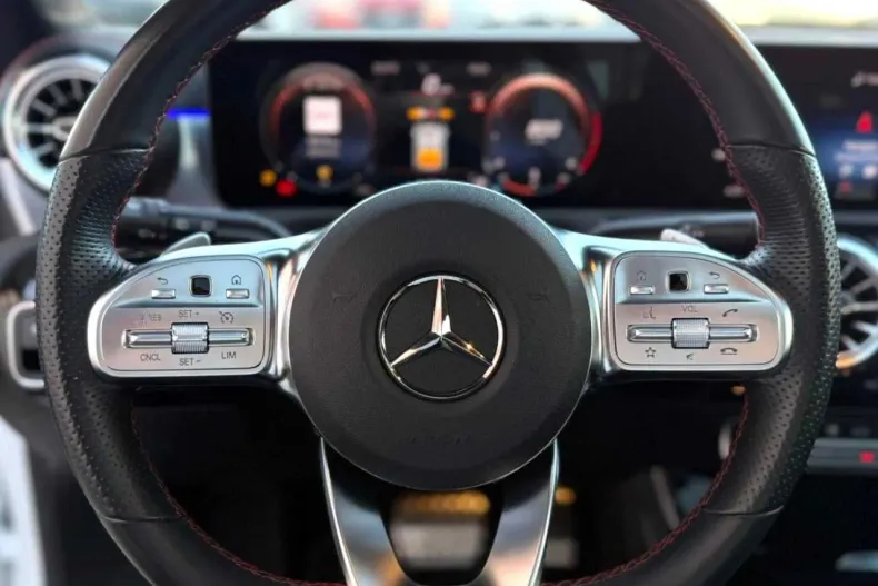 Mercedes-Benz CLA 180 (Clasa CLA) din 2022 cu 64.000 km - oferta MER226594 - foto 23