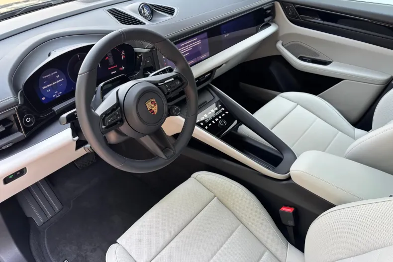 Porsche Macan din 2026 cu 12.000 km - oferta POR226600 - foto 10
