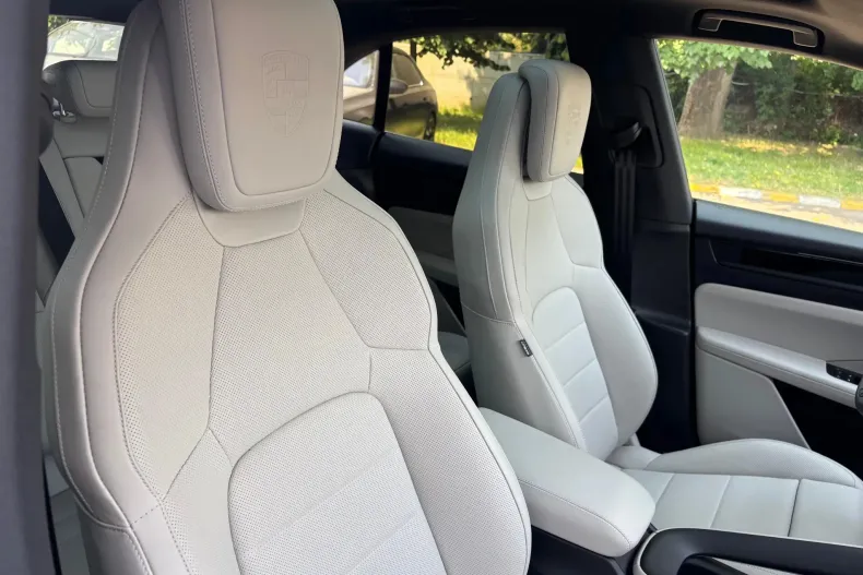 Porsche Macan din 2026 cu 12.000 km - oferta POR226600 - foto 14