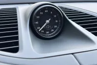 Porsche Macan din 2026 cu 12.000 km - oferta POR226600 - foto 24