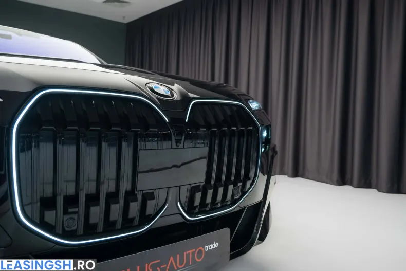 BMW 740d (Seria 7) din 2025 cu 10.000 km - oferta BMW226609 - foto 4