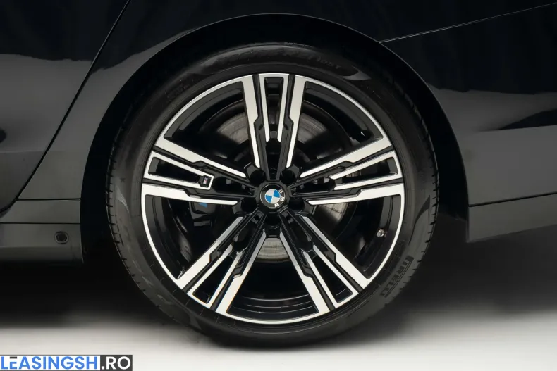 BMW 740d (Seria 7) din 2025 cu 10.000 km - oferta BMW226609 - foto 11