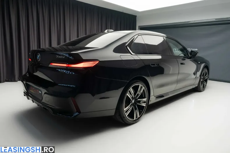 BMW 740d (Seria 7) din 2025 cu 10.000 km - oferta BMW226609 - foto 15