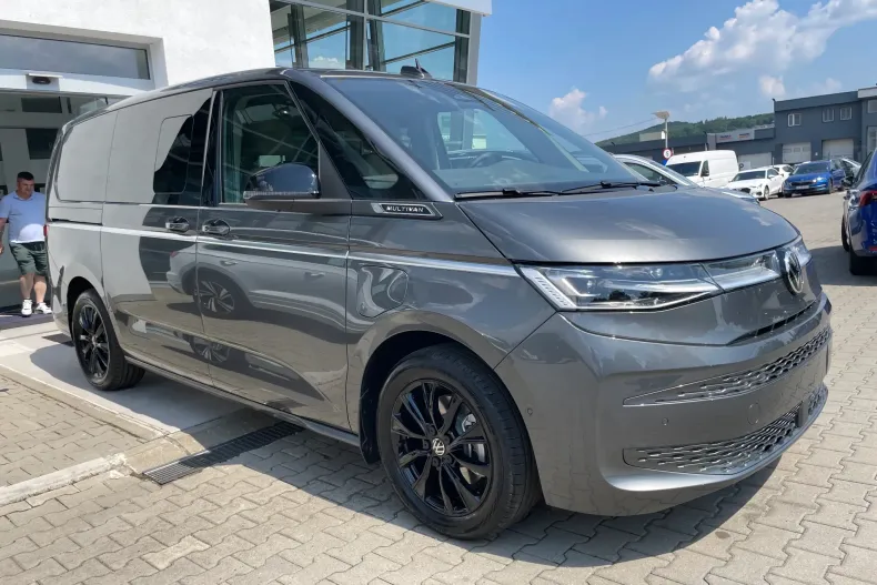 Volkswagen Multivan din 2026 cu 1 km - oferta VOL226624 - foto 3