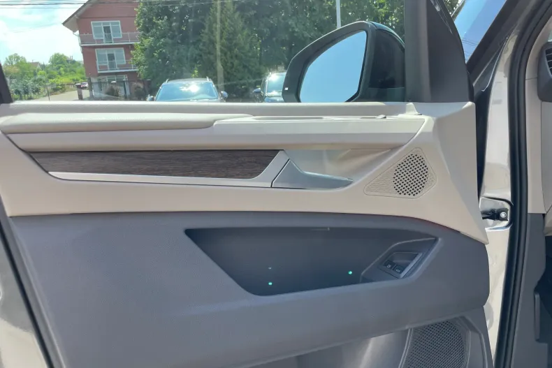 Volkswagen Multivan din 2026 cu 1 km - oferta VOL226624 - foto 10