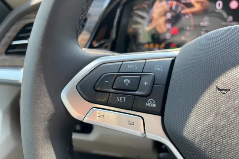 Volkswagen Multivan din 2026 cu 1 km - oferta VOL226624 - foto 13