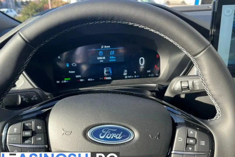 Ford Kuga din 2025 cu 5 km - oferta FOR226626 - foto 13